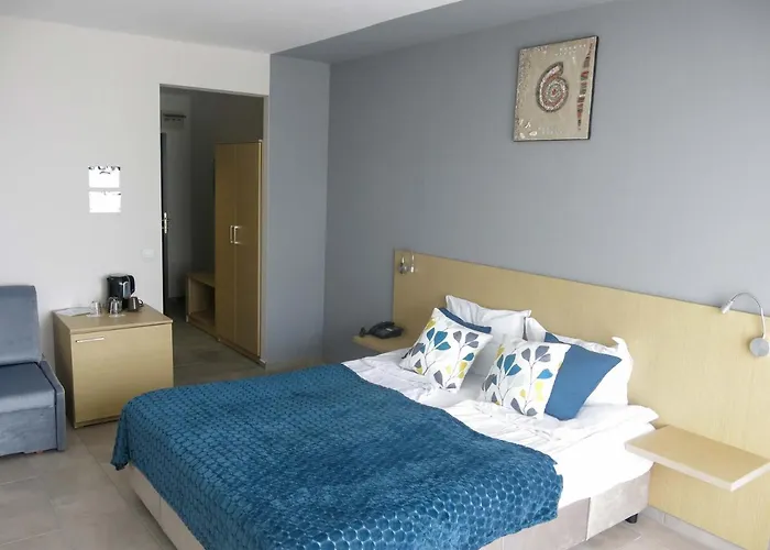 Albizia Beach Hotel