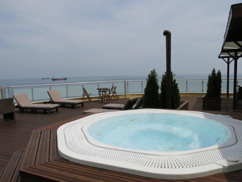 Albizia Hotel 3*