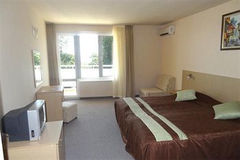 Albizia Hotel Warna