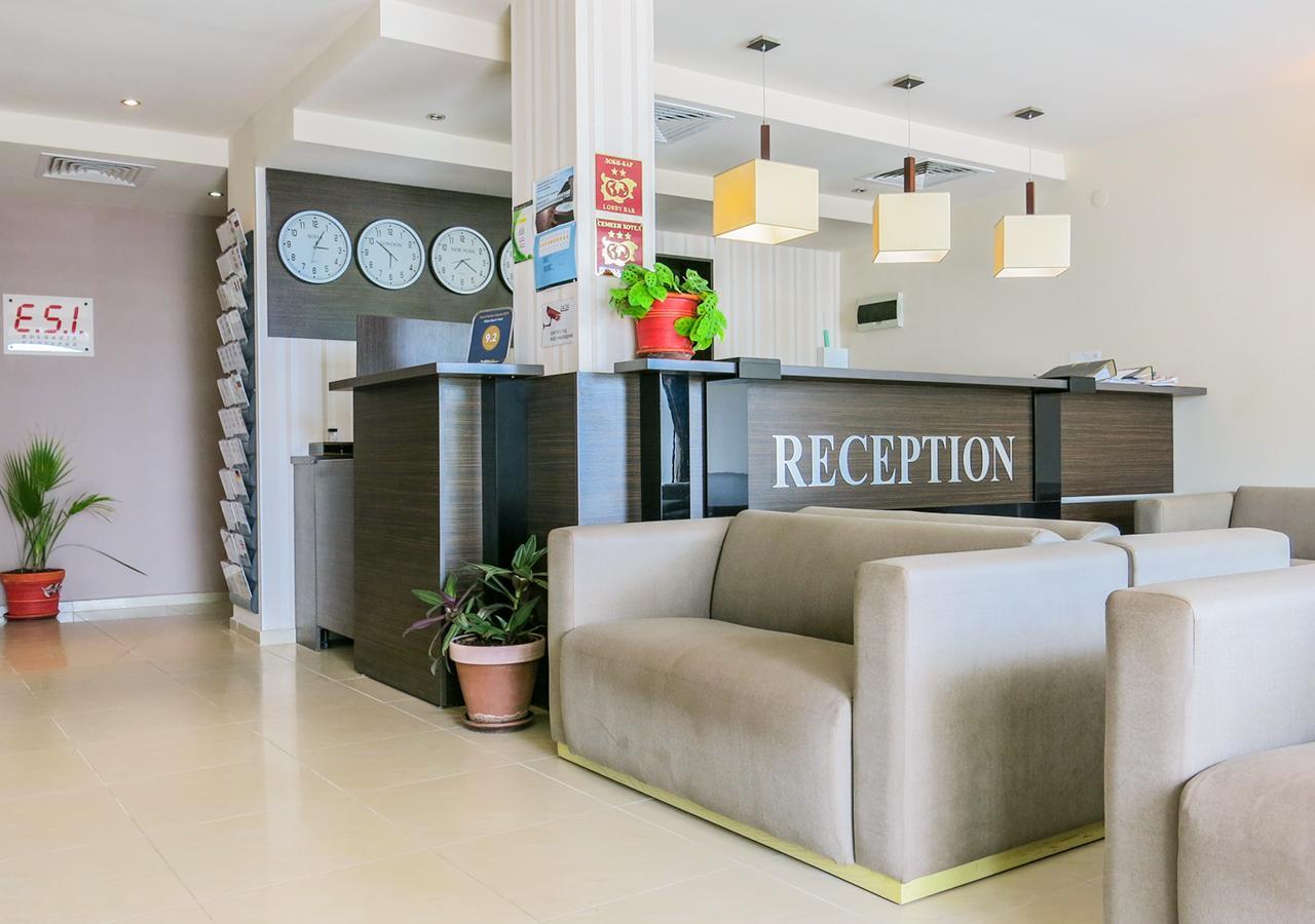 Albizia Hotel Warna